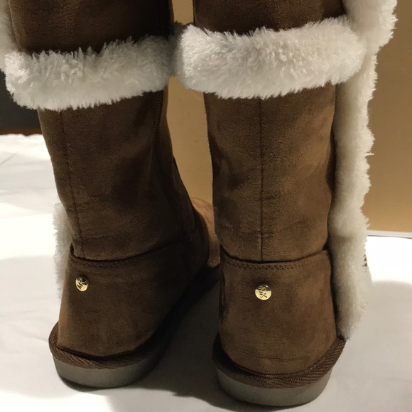 Girls Chestnut Michael Kors boots.  Size 2 - Picture 4 of 8